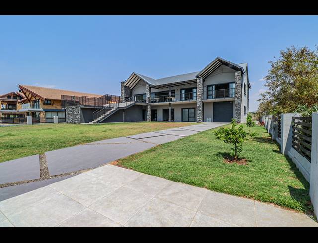 7 BEDROOM HOUSE SOLD IN THE COVES